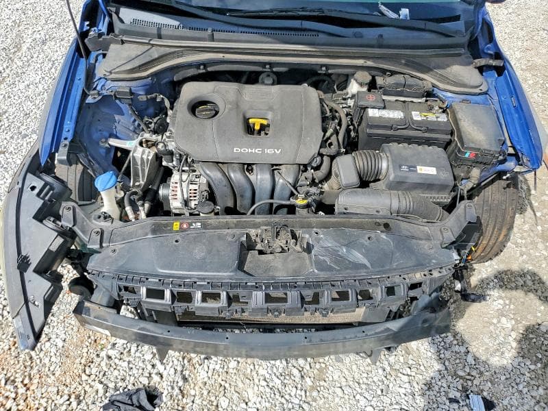 2017 HYUNDAI ELANTRA SE SE 11