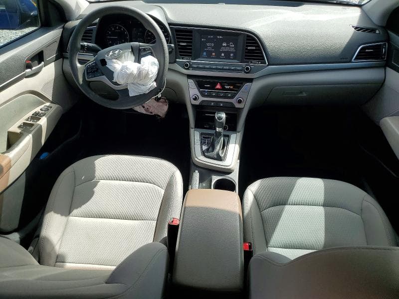 2017 HYUNDAI ELANTRA SE SE 8