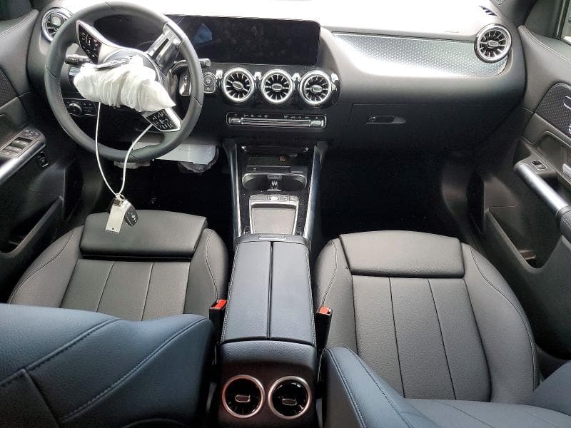 2026 MERCEDES-BENZ GLA 250 8
