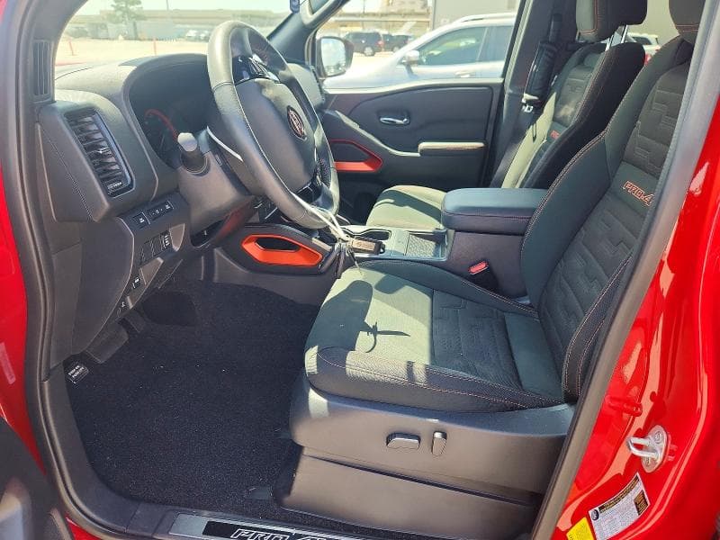 2023 NISSAN FRONTIER PRO-4X 7