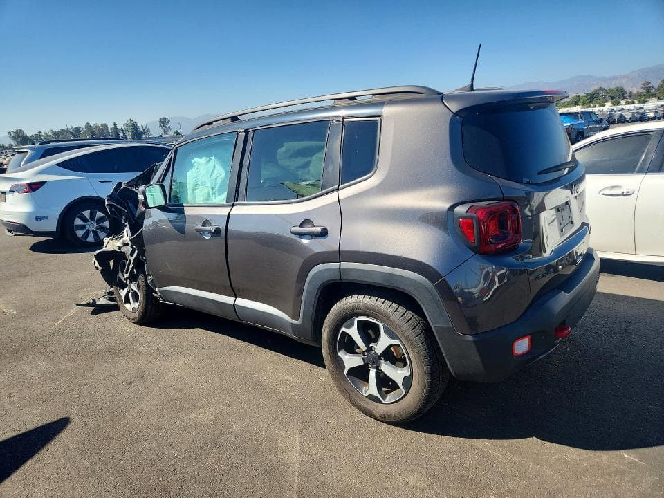 2021 JEEP RENEGADE TRAILHAWK 2