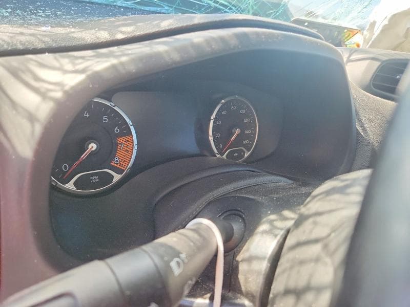 2021 JEEP RENEGADE TRAILHAWK 9