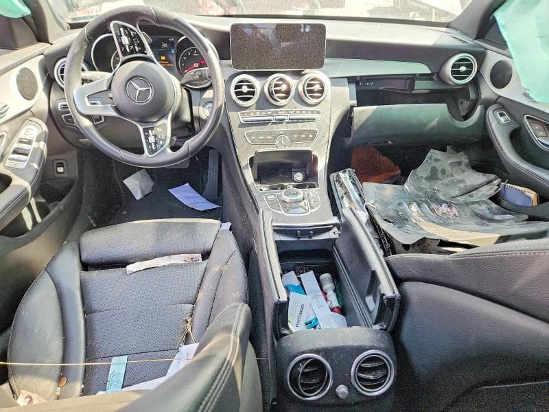 2020 MERCEDES-BENZ C 300 8