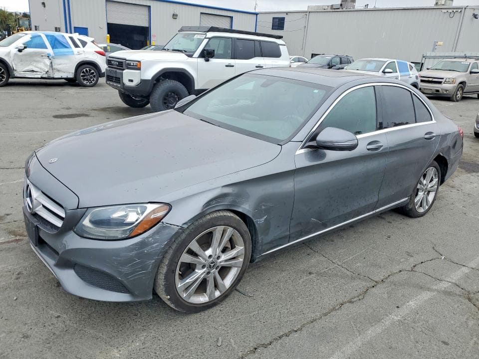 2018 MERCEDES-BENZ C 300 - 1