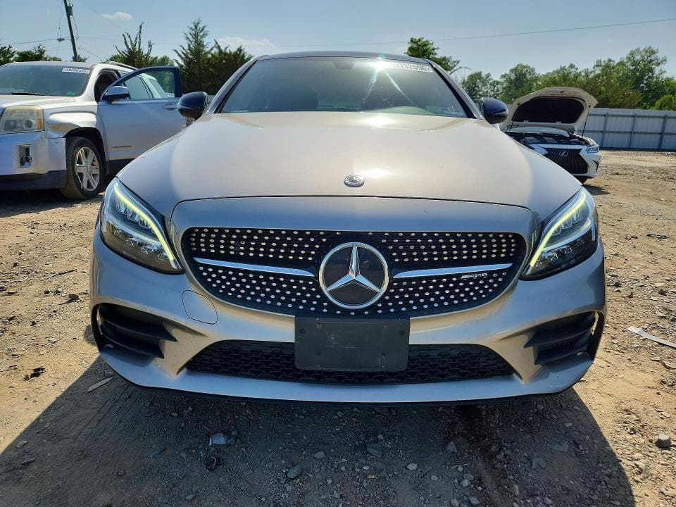 2019 MERCEDES-BENZ C 300 4MATIC 5