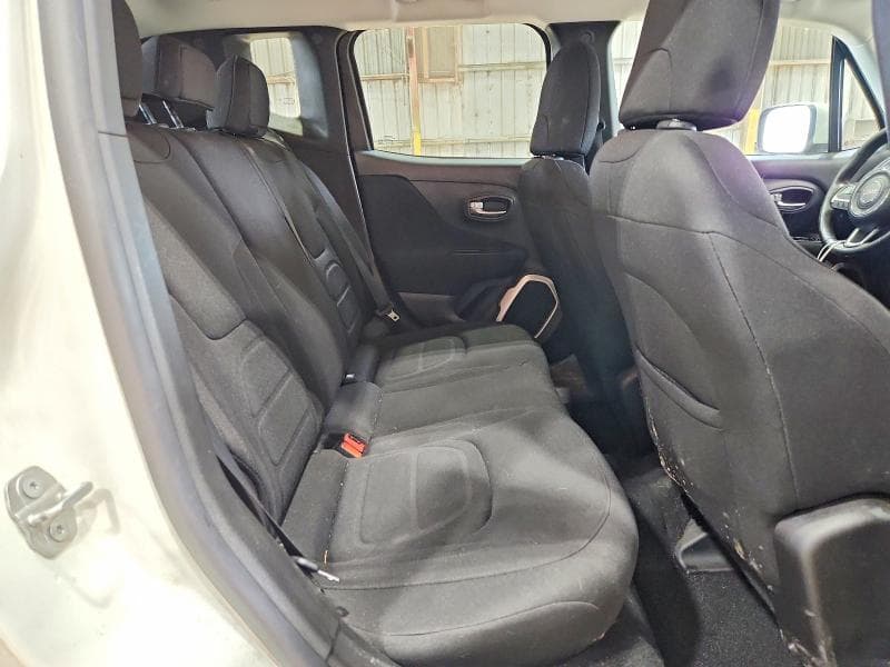 2018 JEEP RENEGADE LATITUDE 11
