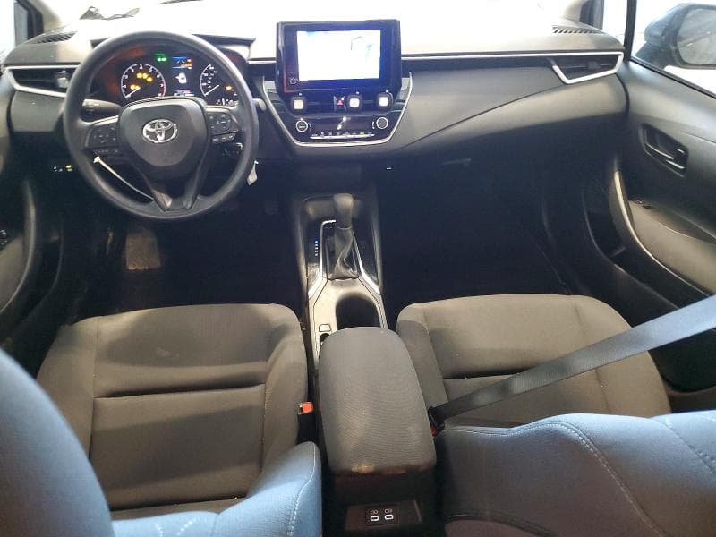 2024 TOYOTA COROLLA LE 8