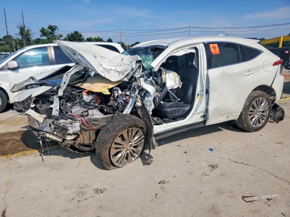 2021 TOYOTA VENZA XLE - 1