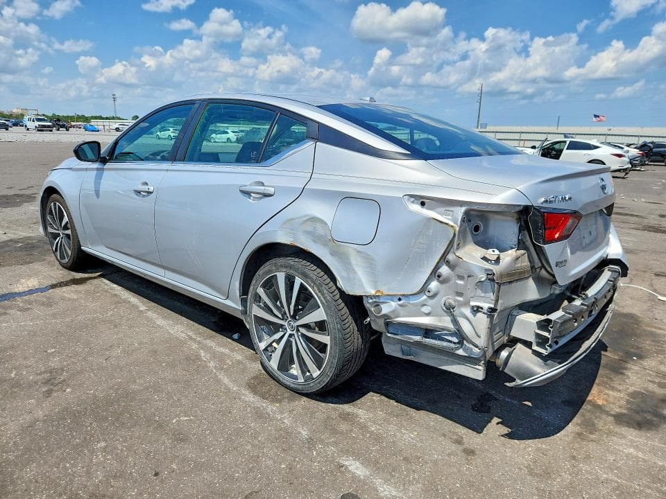 2020 NISSAN ALTIMA SR 2