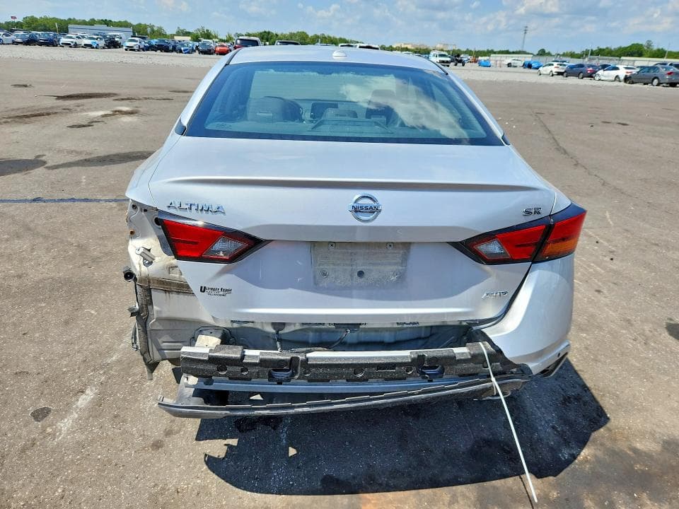 2020 NISSAN ALTIMA SR 6
