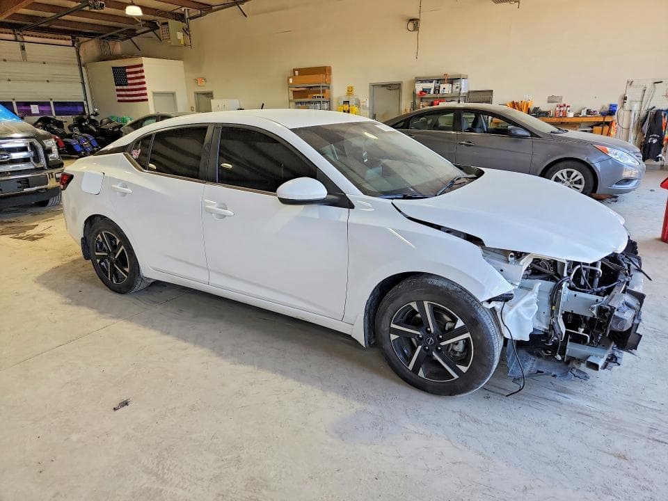 2025 NISSAN SENTRA SV 4