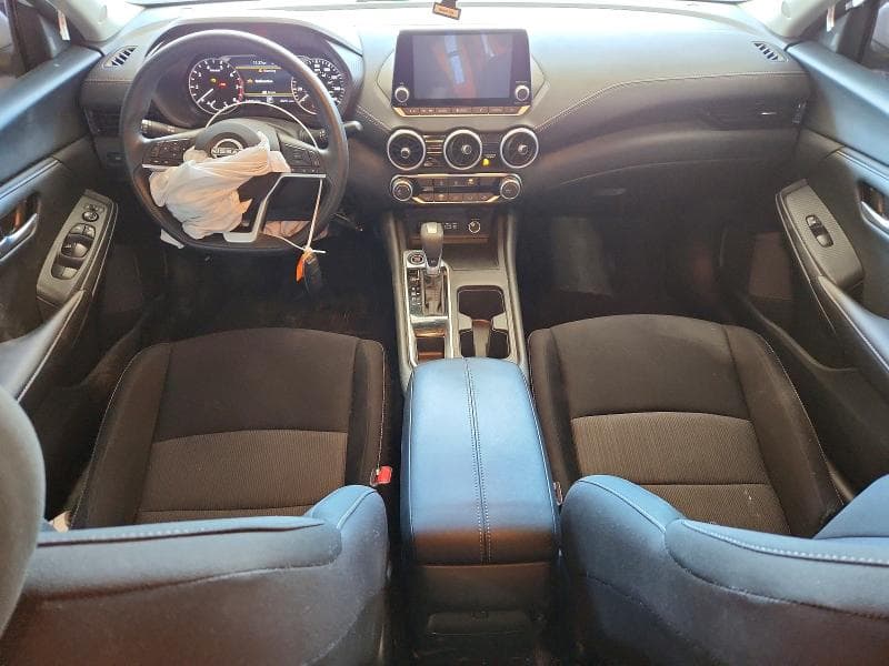 2025 NISSAN SENTRA SV 8