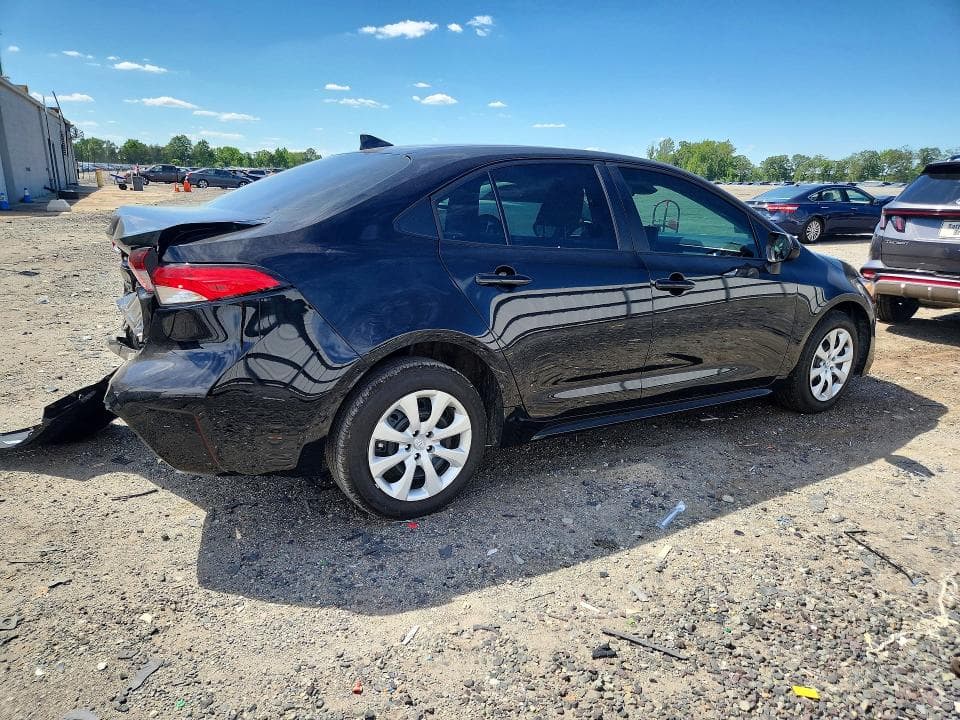 2026 TOYOTA COROLLA LE 3