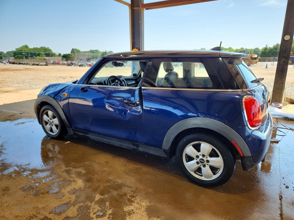 2017 MINI COOPER 2