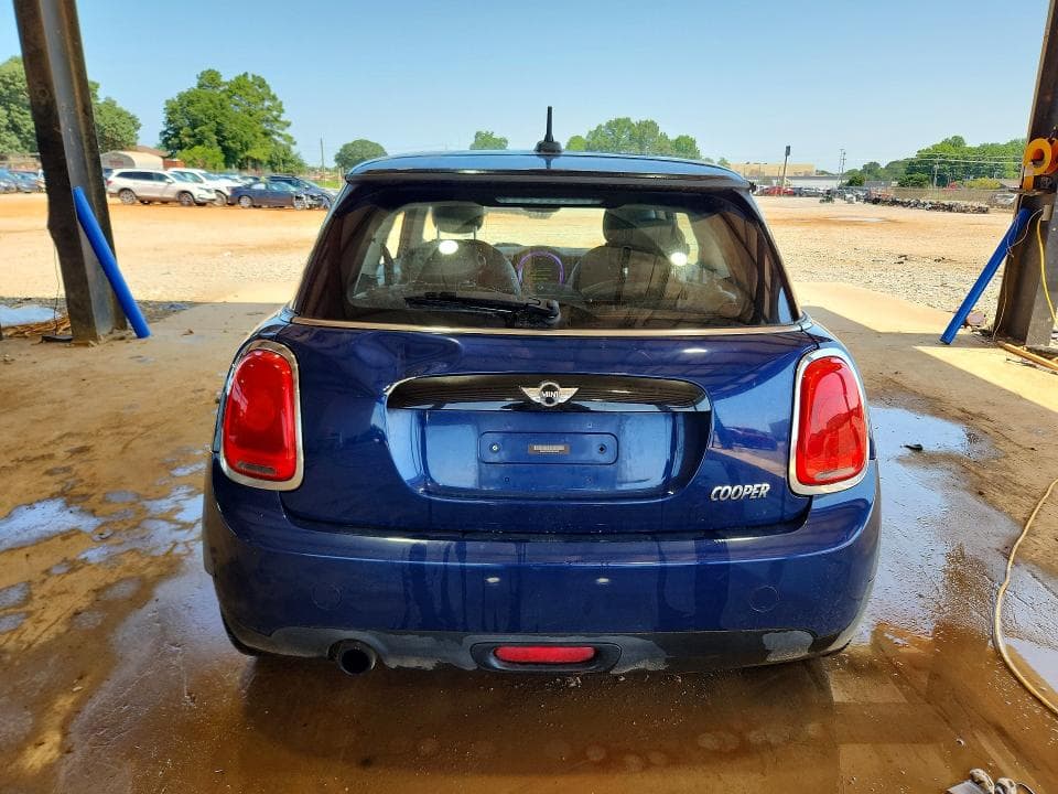 2017 MINI COOPER 6