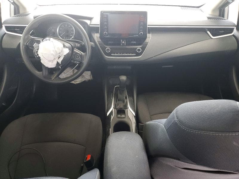 2021 TOYOTA COROLLA LE 8