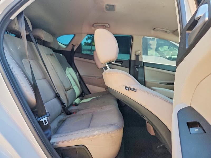 2019 HYUNDAI TUCSON SEL 11