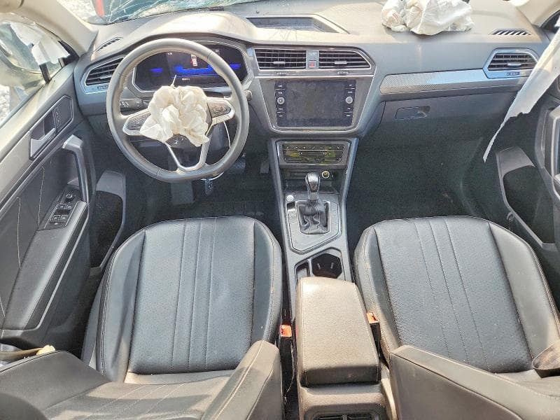 2022 VOLKSWAGEN TIGUAN SE 8