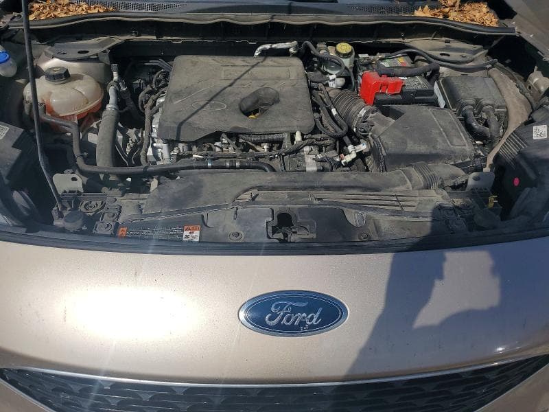 2020 FORD ESCAPE SE 11
