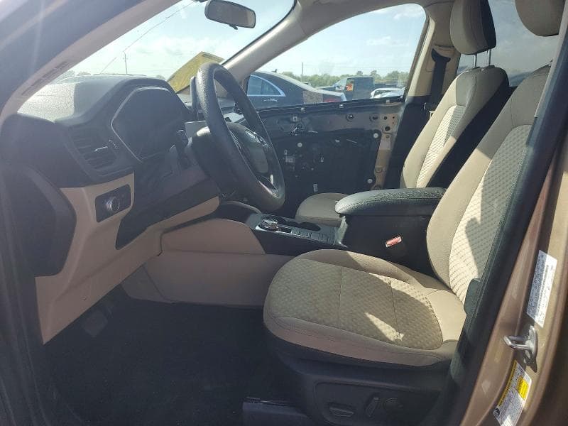 2020 FORD ESCAPE SE 7
