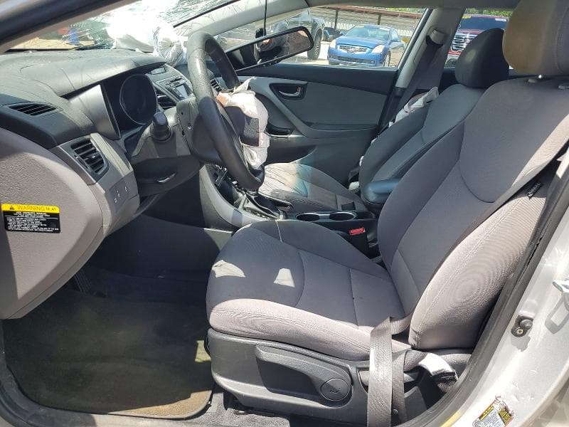 2016 HYUNDAI ELANTRA SE 7
