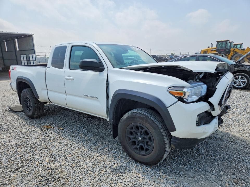 2023 TOYOTA TACOMA SR5 V6 4