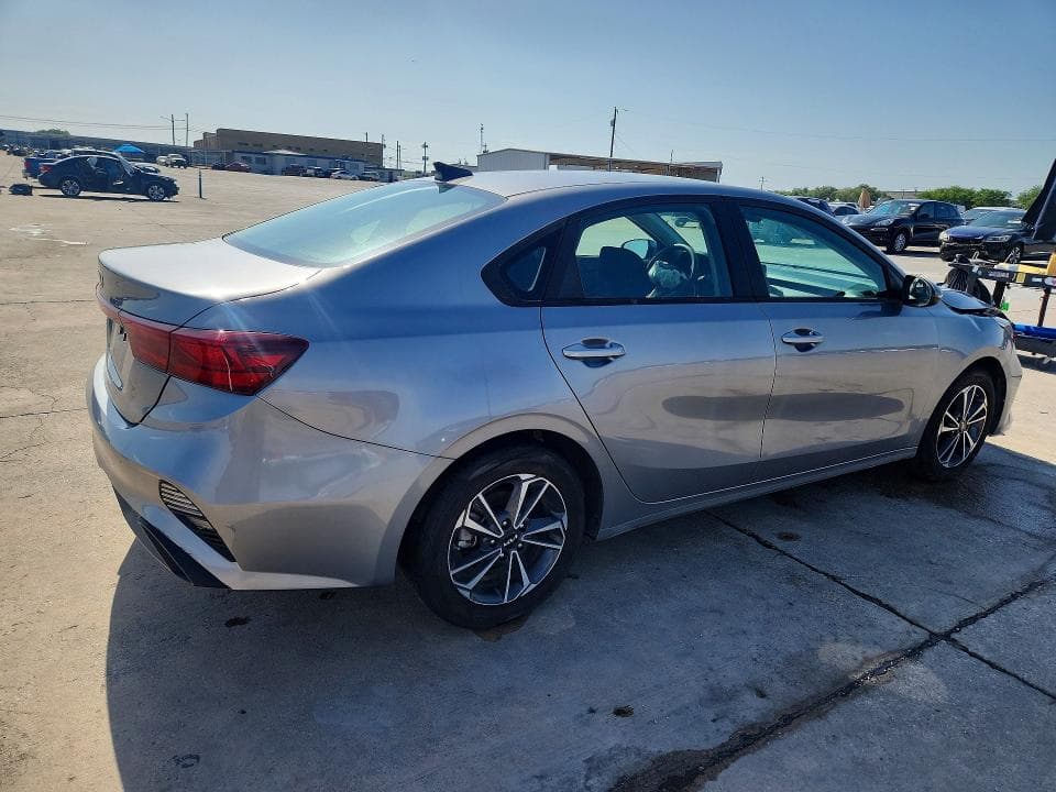 2024 KIA FORTE LXS LXS 3