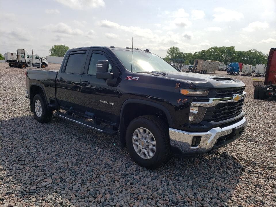 2026 CHEVROLET SILVERADO K3500 LT 4