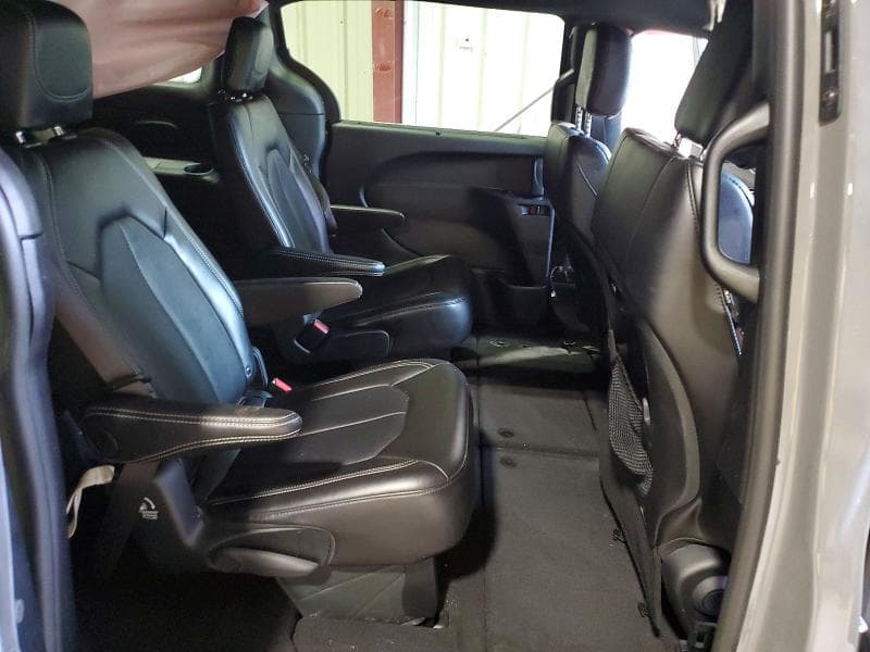 2025 CHRYSLER PACIFICA SELECT 11