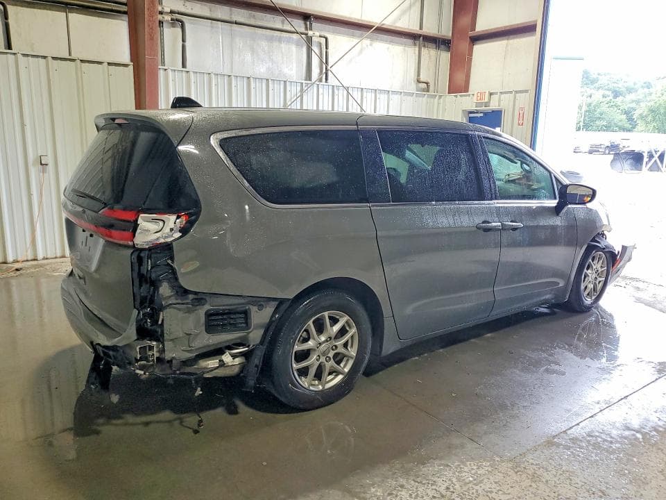 2025 CHRYSLER PACIFICA SELECT 3