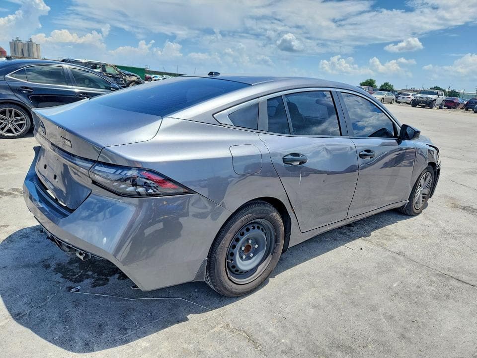 2026 NISSAN SENTRA S 3