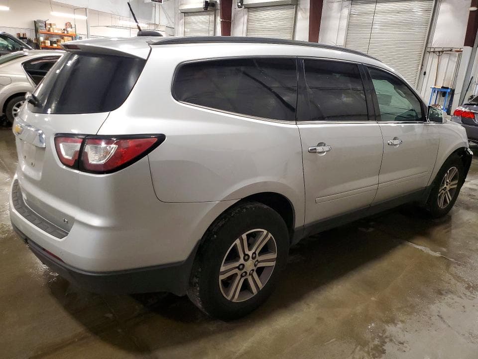 2017 CHEVROLET TRAVERSE LT LT 4