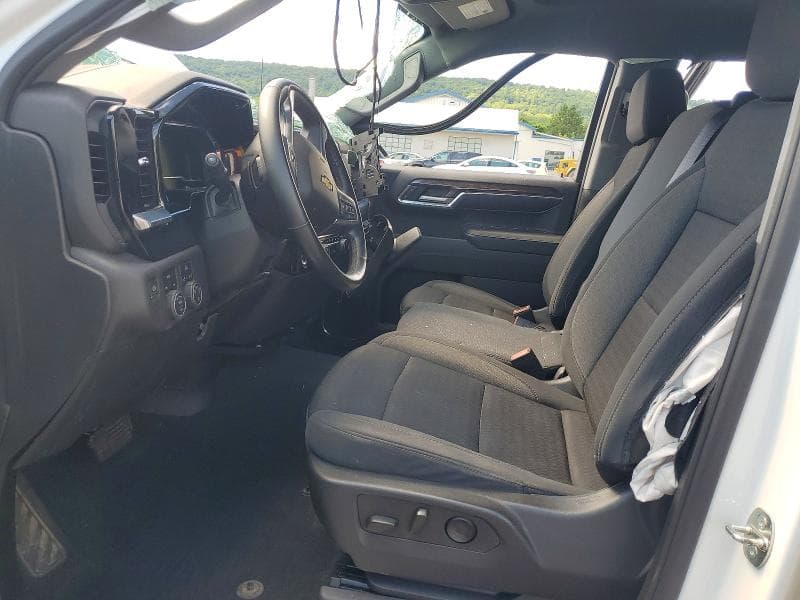 2023 CHEVROLET SILVERADO K1500 LT 7