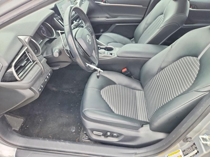 2022 TOYOTA CAMRY HYBRID SE SE 7