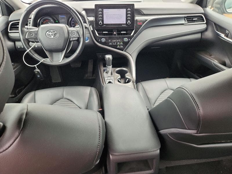 2022 TOYOTA CAMRY HYBRID SE SE 8