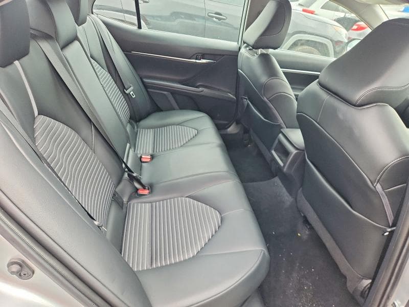 2022 TOYOTA CAMRY HYBRID SE SE 10