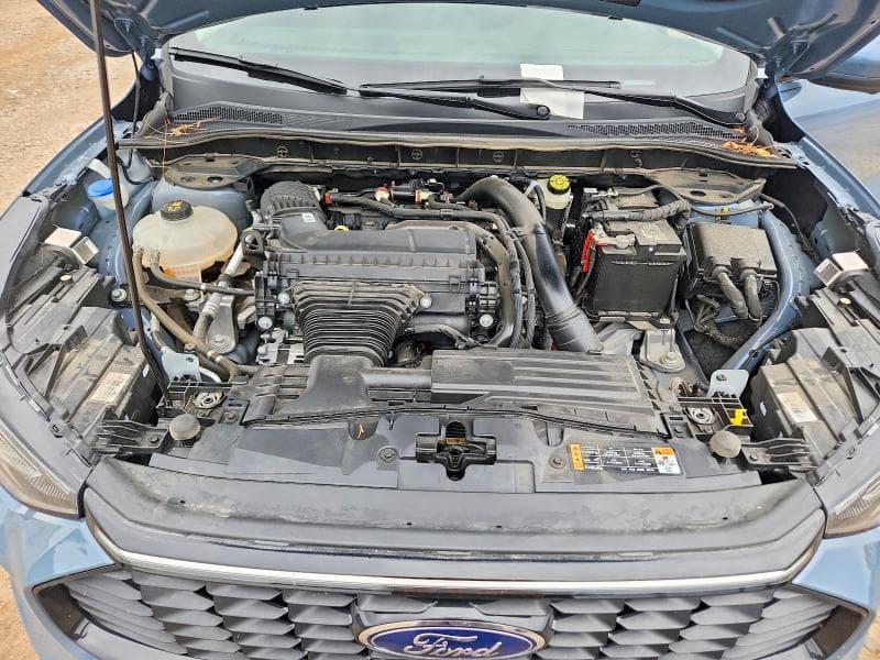 2023 FORD ESCAPE PLATINUM 11