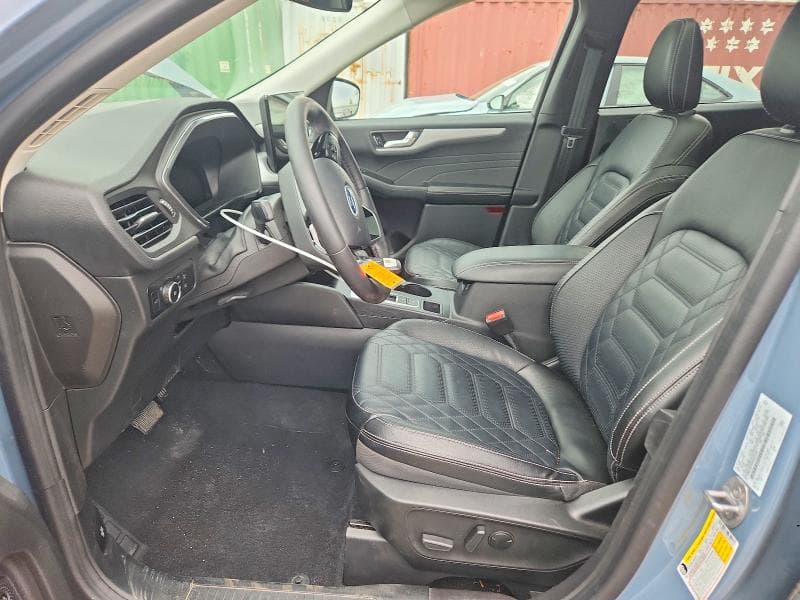 2023 FORD ESCAPE PLATINUM 7
