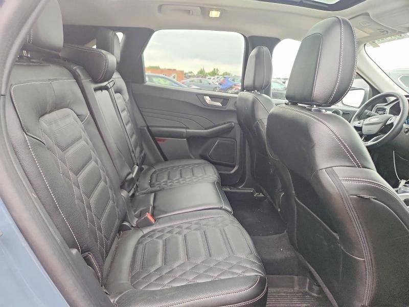 2023 FORD ESCAPE PLATINUM 10