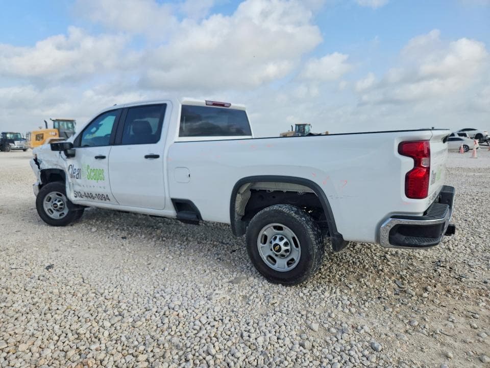 2025 CHEVROLET SILVERADO C2500 HEAVY DUTY 2