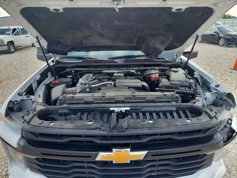 2025 CHEVROLET SILVERADO C2500 HEAVY DUTY 11
