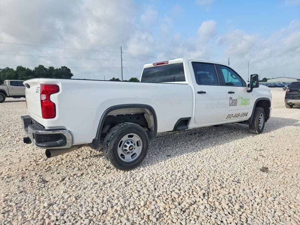 2025 CHEVROLET SILVERADO C2500 HEAVY DUTY 3