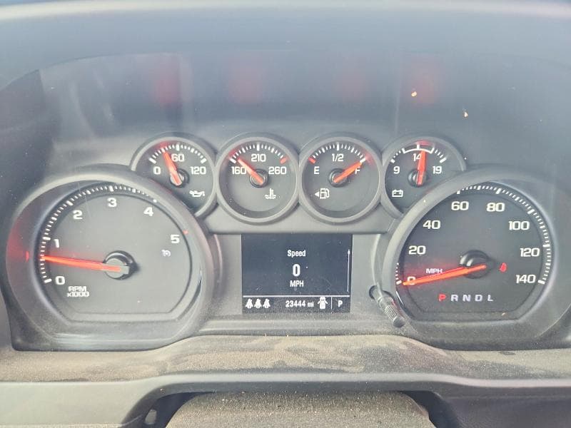 2025 CHEVROLET SILVERADO C2500 HEAVY DUTY 9