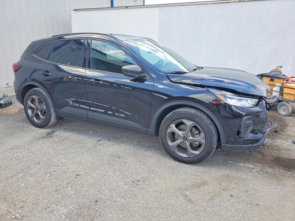 2025 FORD ESCAPE ST LINE 4