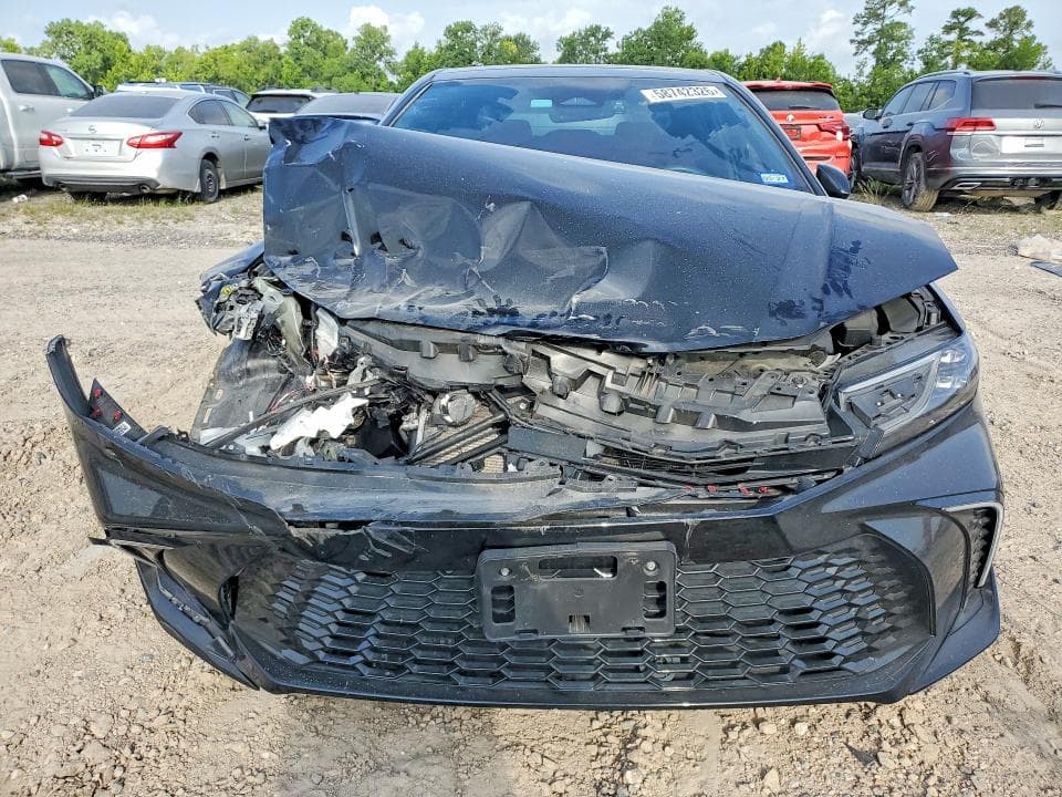 2025 TOYOTA CAMRY XSE 5