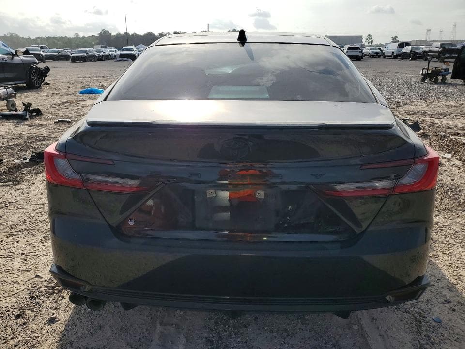2025 TOYOTA CAMRY XSE 6
