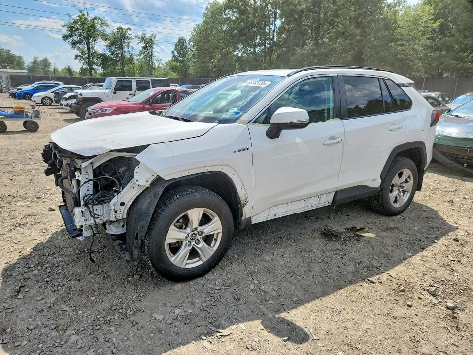 2021 TOYOTA RAV4 XLE - 1