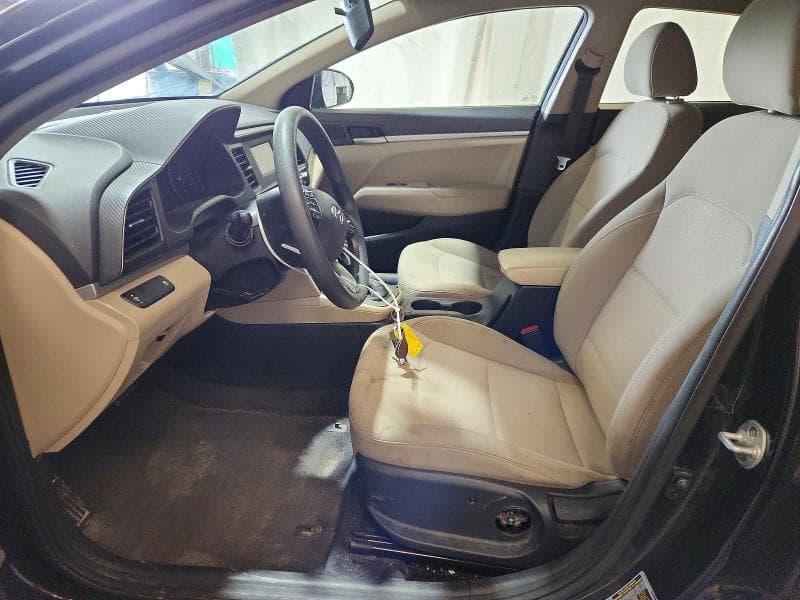 2019 HYUNDAI ELANTRA SE 7