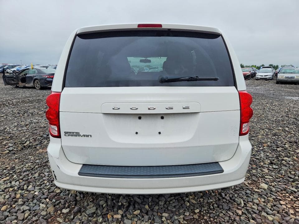 2017 DODGE GRAND CARAVAN SE 6