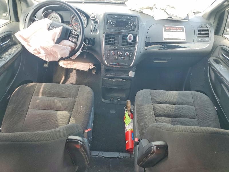 2017 DODGE GRAND CARAVAN SE 8